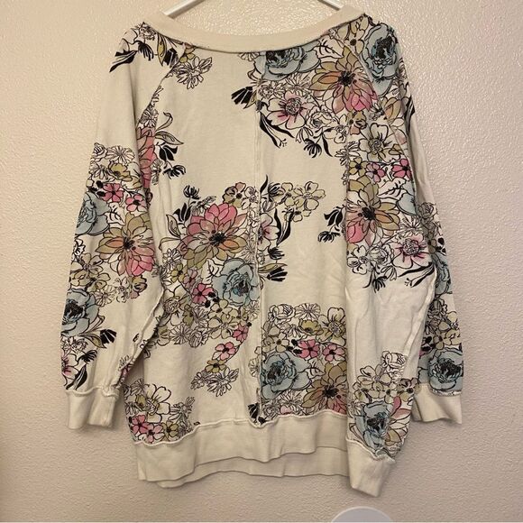 Free People Go On Oversized Floral Sweatshirt Oversized Boho slouchy cotton S - Picture 2 of 10